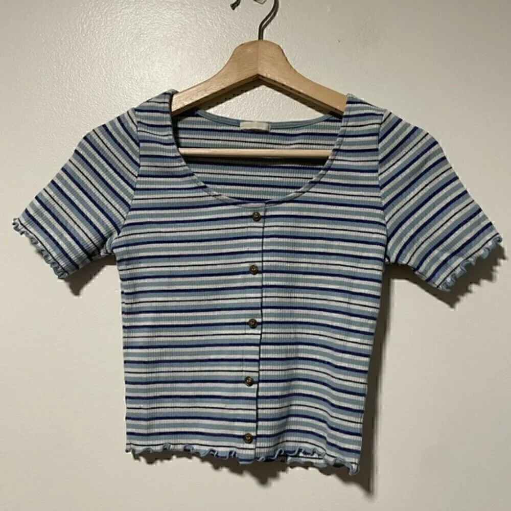 GU Striped Ribbed Crop Top with Button Detail - Blue and White, Size Small